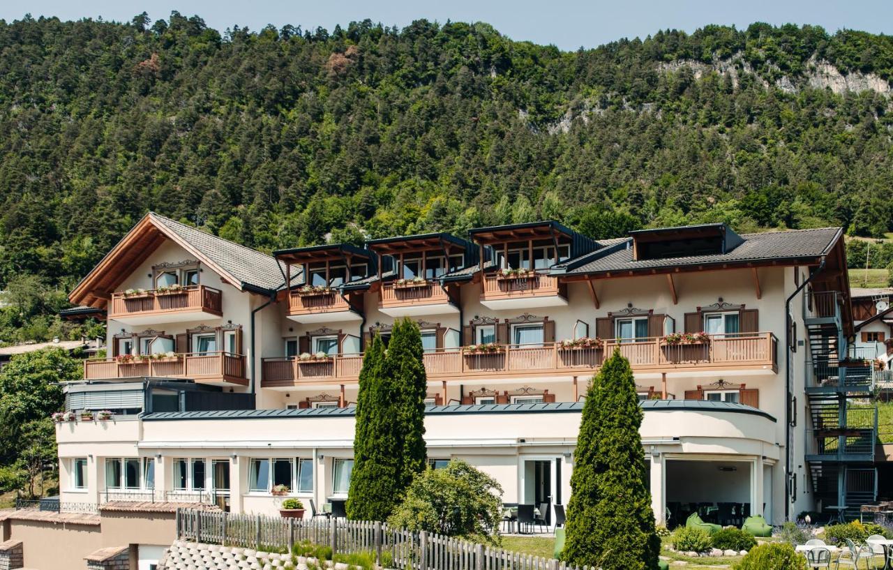 Hotel Ludwigshof & Luvina Trodena Exterior photo